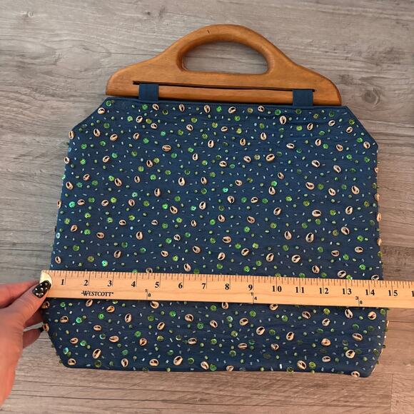 Vtg Doctor Bag Blue Satin Seashell Sequin Wood Top Handle Tote Retro Funky - Picture 9 of 10